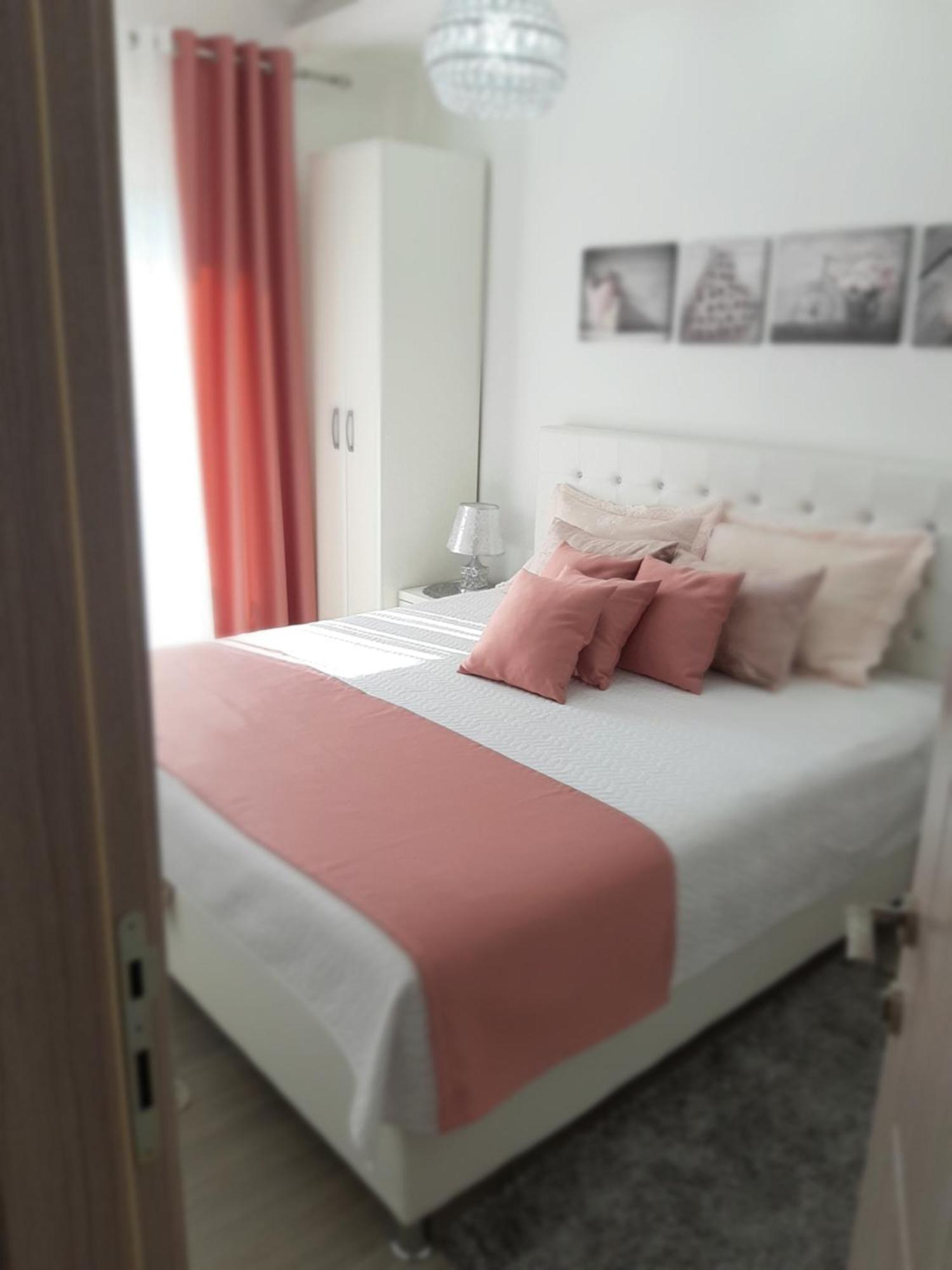 Apartments Pepdjonovic Ulcinj Ngoại thất bức ảnh